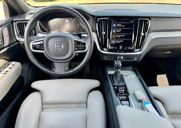 Volvo V60 cena 106900 przebieg: 59019, rok produkcji 2020 z Zielona Góra małe 79